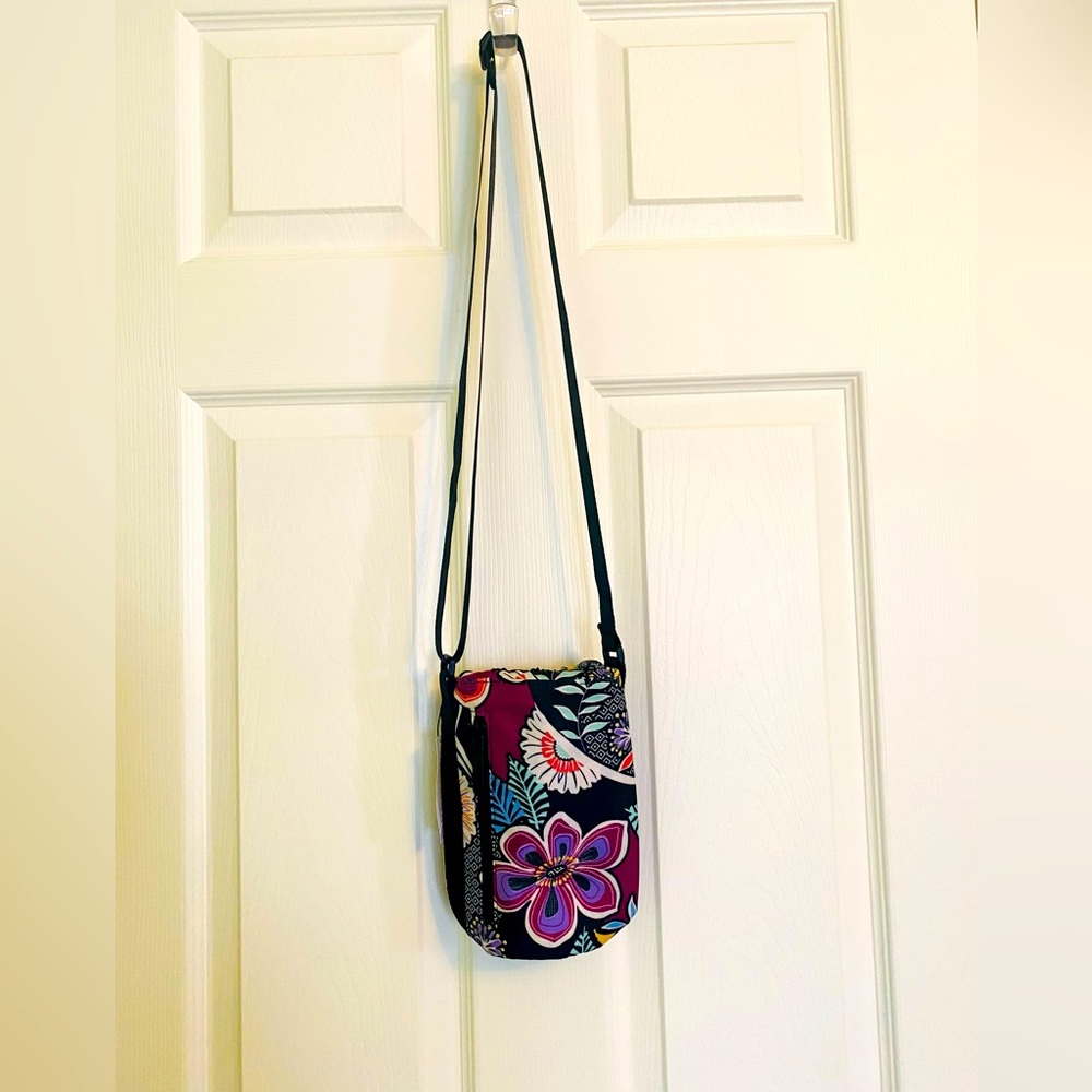 VB crossbody H2O *Lighten Up* carrier